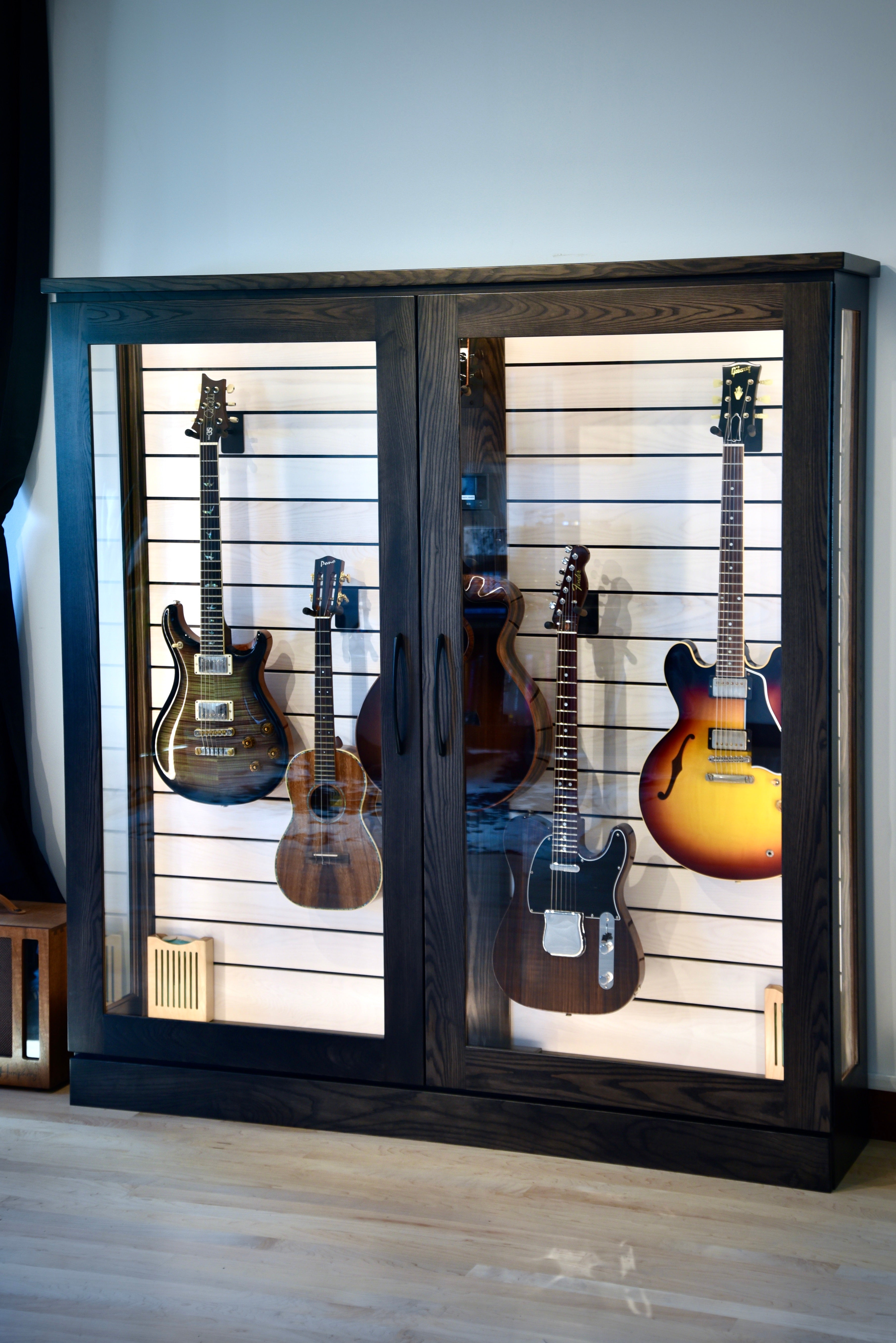 Low Depth ClimaCab V | Charcoal Northern White Ash with Whitewash Slat Wall