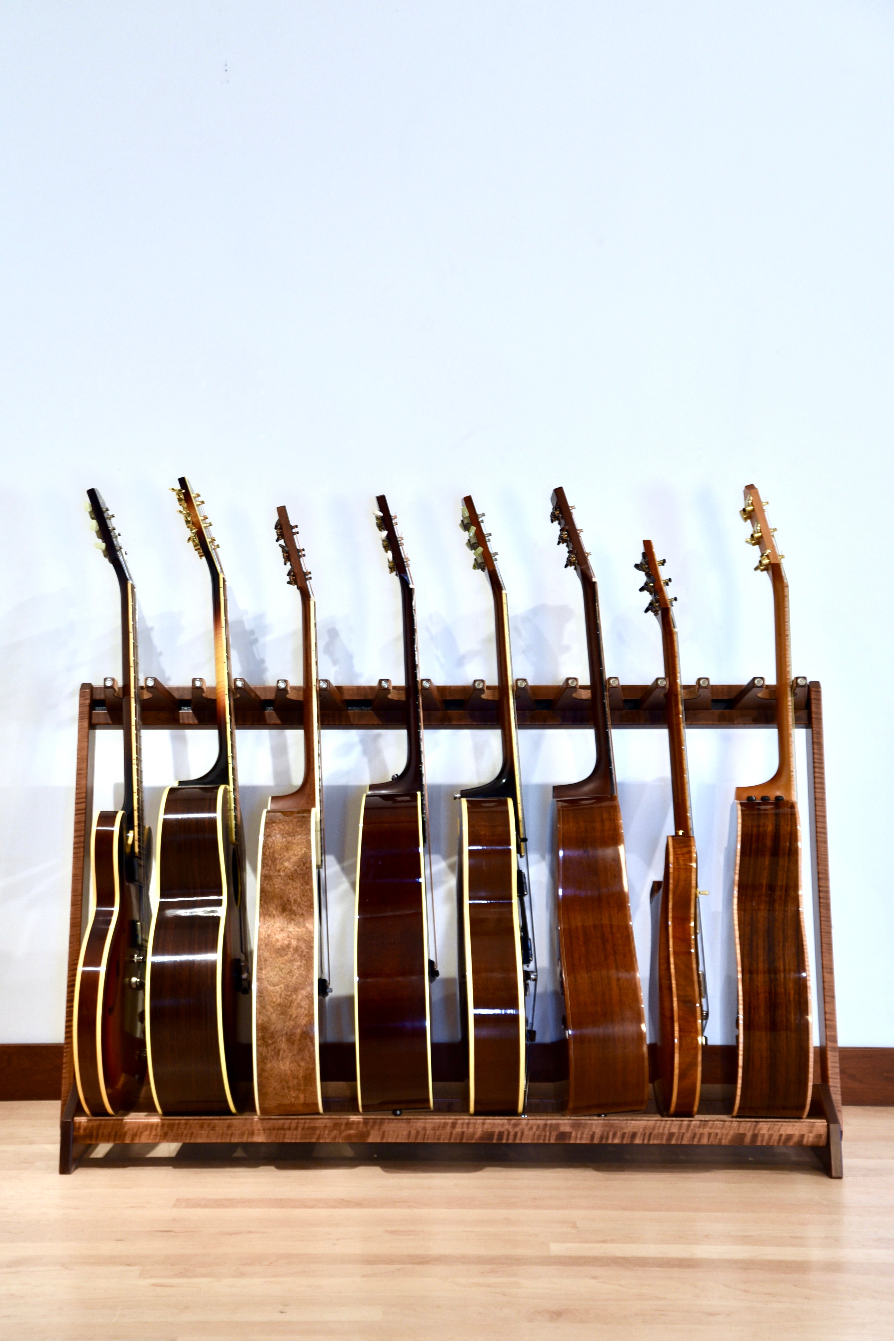 Traditional StringRack - Flamed Maple - Boston